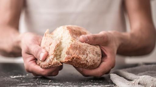 【双语灵修】衪擘饼时被认出来 Recognized When He Broke The Bread