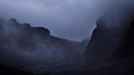 【双语灵修】行在死阴幽谷 Walking In The Shadow Of Death