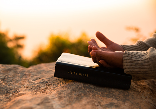 【双语灵修】安息日：你要听SABBATH: LISTEN