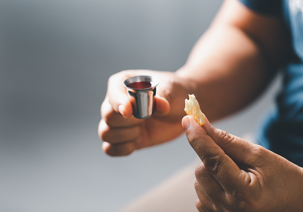 【双语灵修】圣餐：与耶稣产生共鸣COMMUNION: RESONANCE WITH JESUS